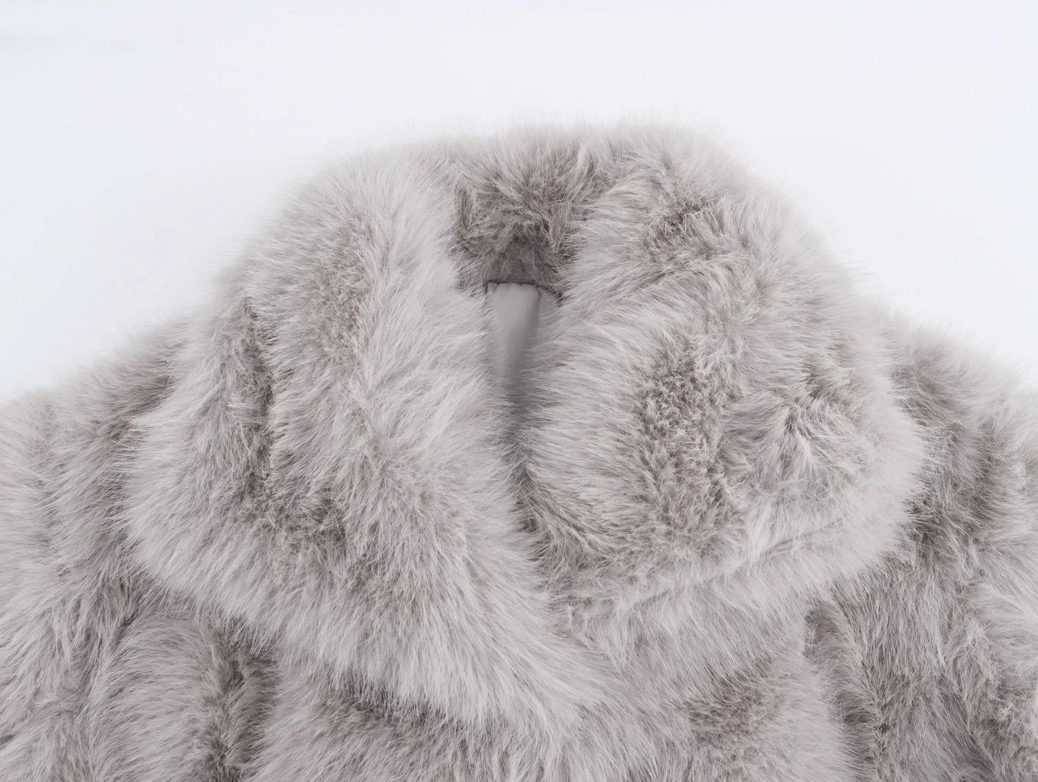 syrvace Faux Fur Coat